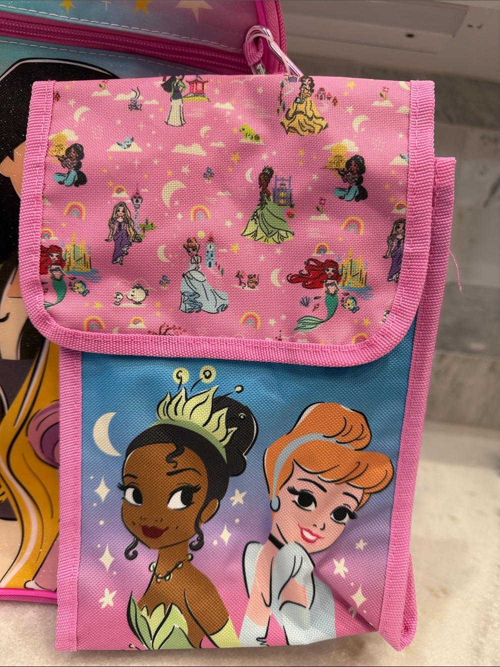 Disney Pink Princess Backpack Water Bottle Keychain and Lunch Bag - Picture 3 of 12